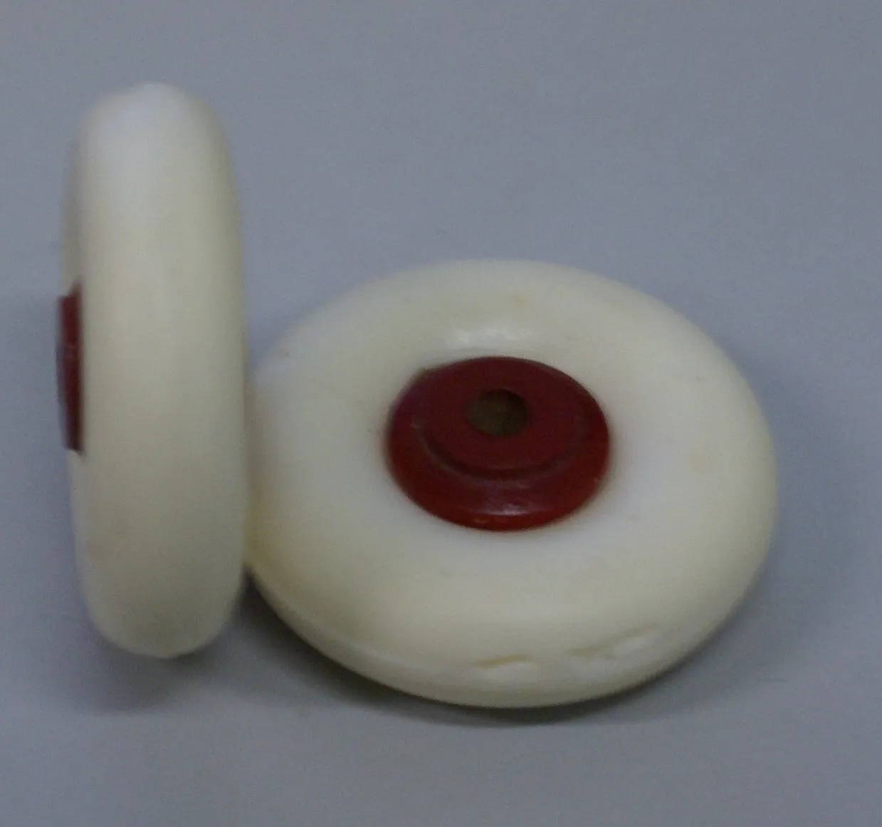 1-3/8" Hubley Balloon Tire Cream