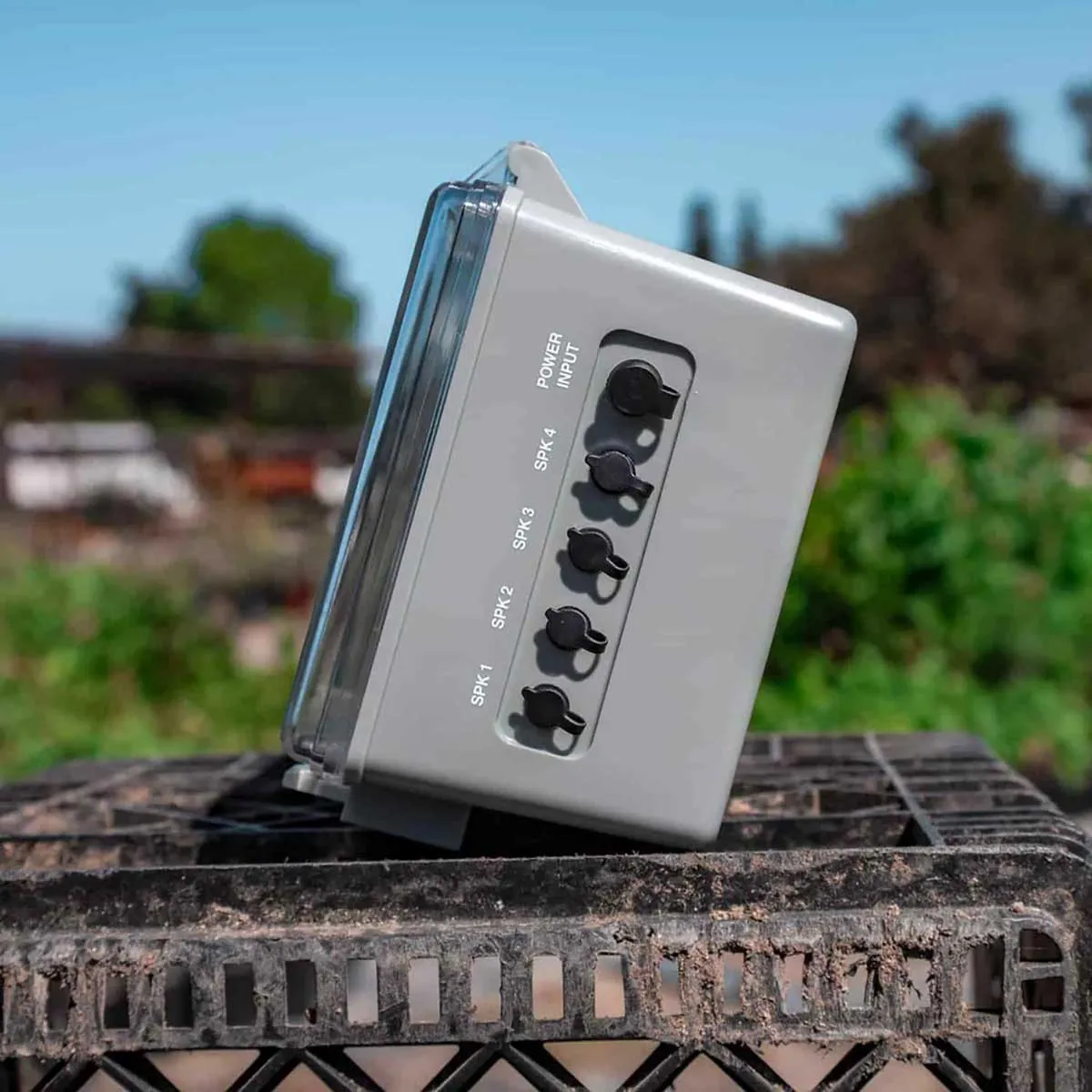 Bird-B-Gone Bird Chase Super Sonic Sound Deterrent