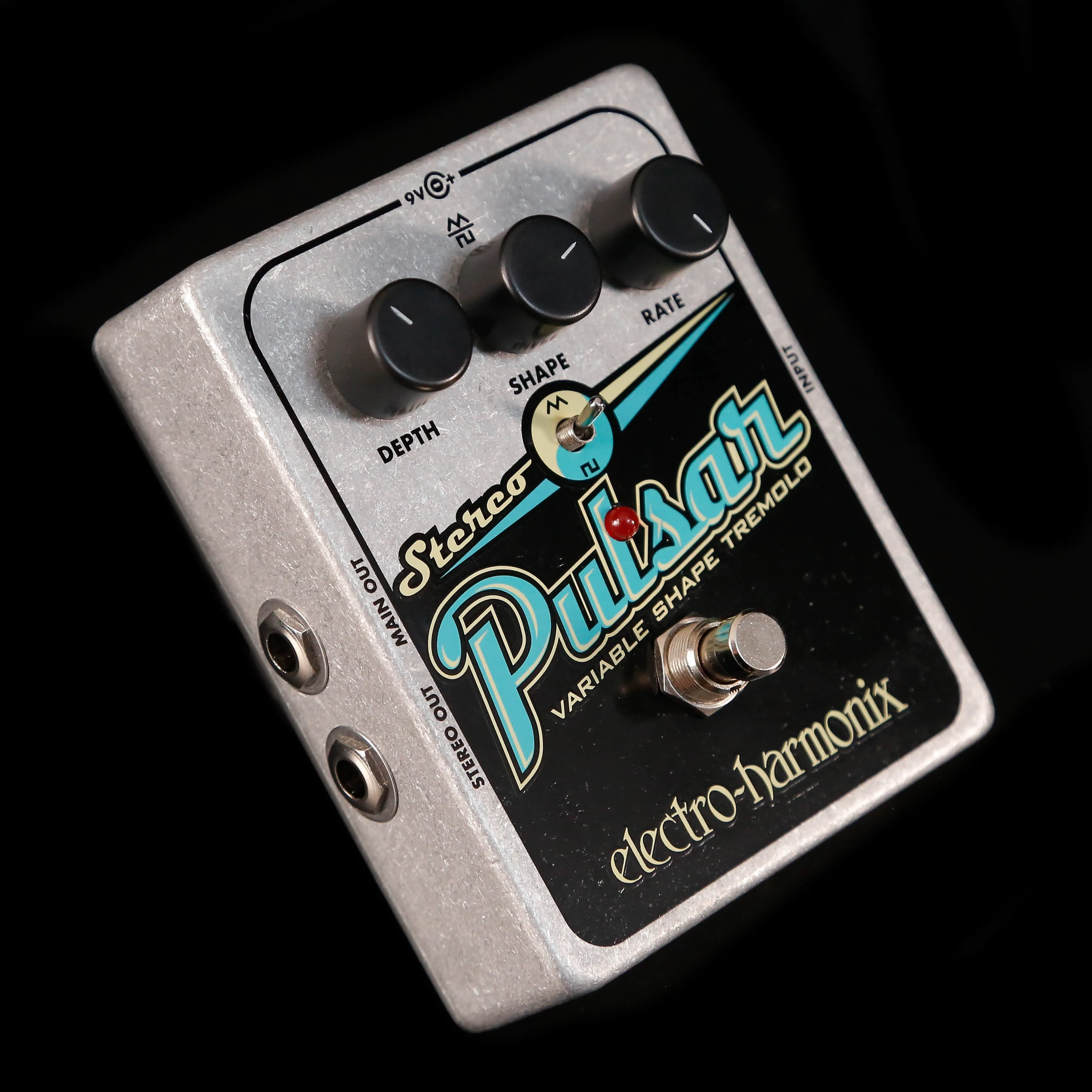 Electro Harmonix Stereo Pulsar Variable Shape Tremolo