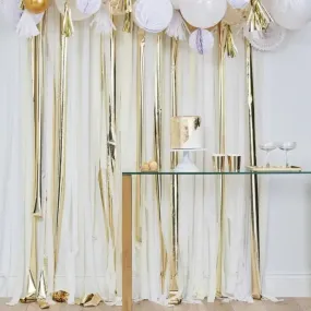 Ginger Ray Metallic Gold Streamers Backdrop Kit
