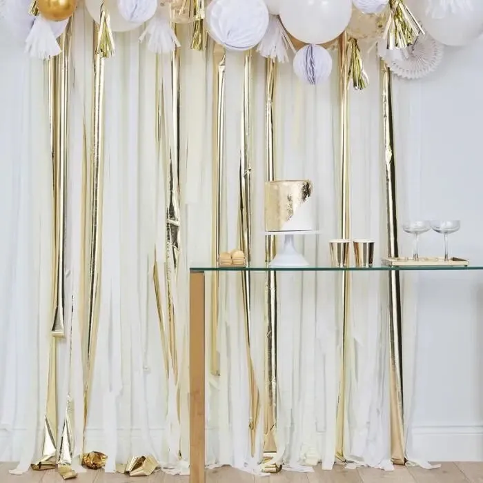 Ginger Ray Metallic Gold Streamers Backdrop Kit