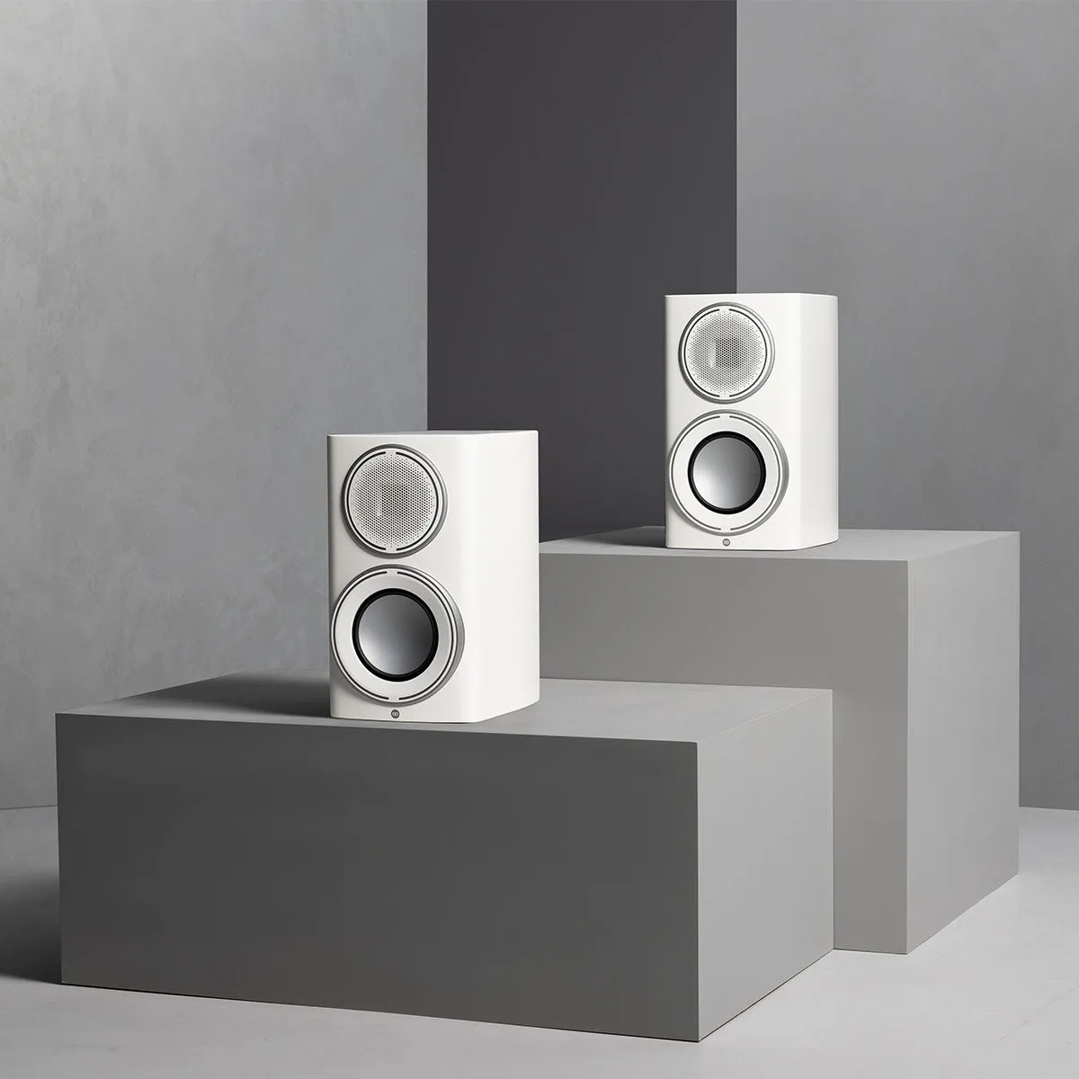 Monitor Audio Platinum 100 3G Bookshelf Loudspeaker - Pair