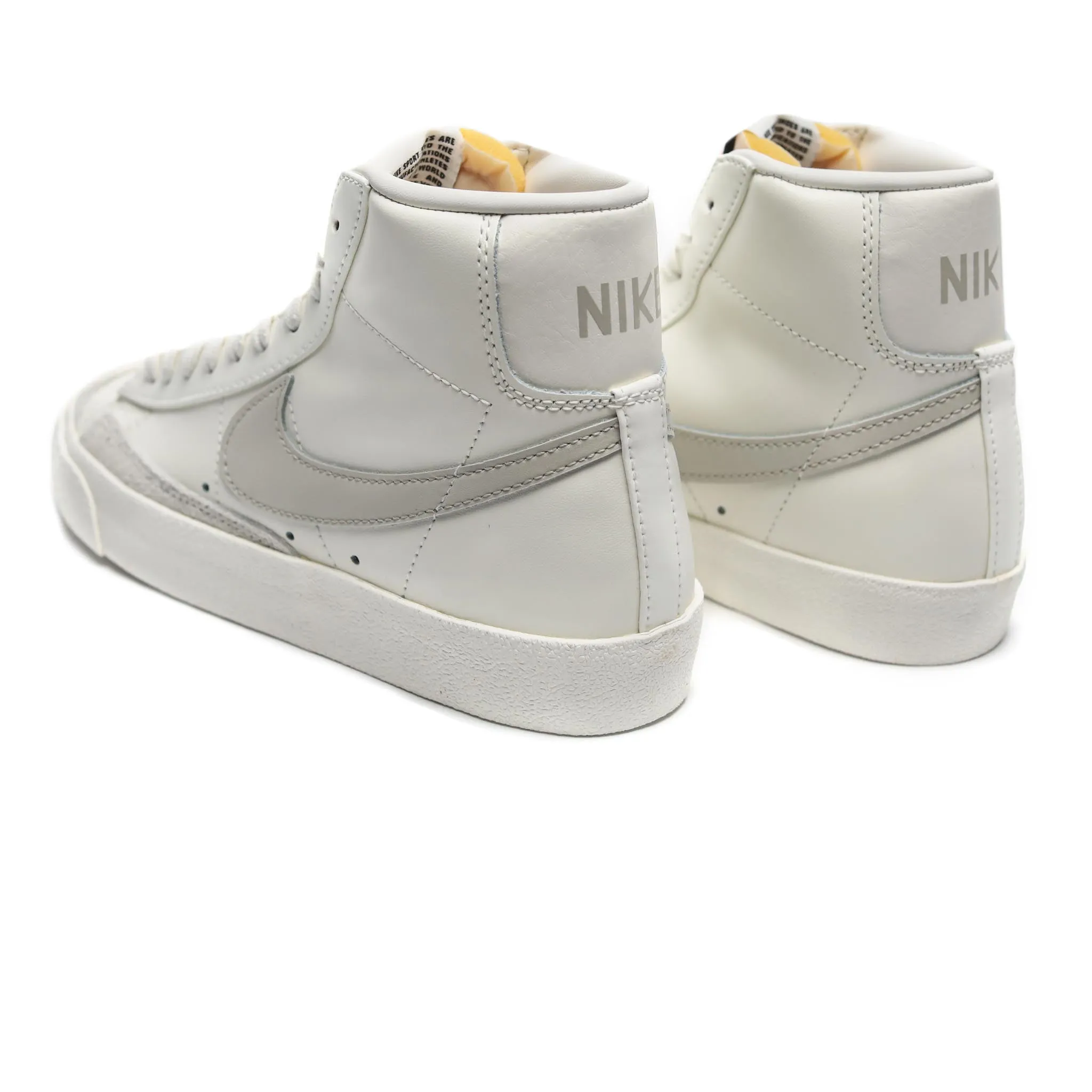 Nike Blazer Mid '77 Vintage ‘Sail/Light Bone’