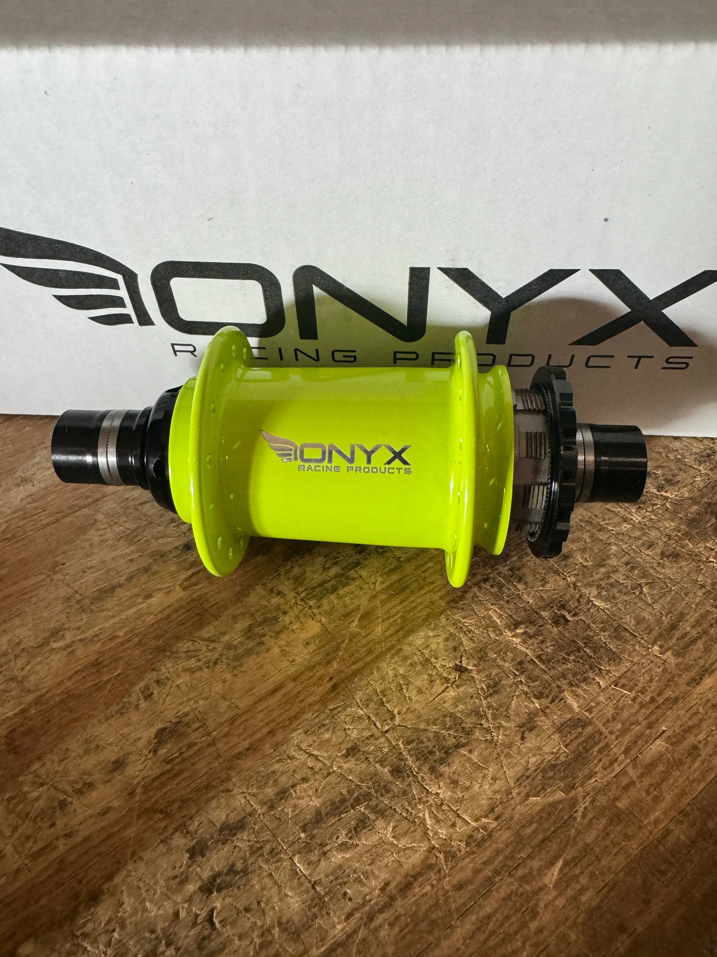 Onyx Hubs Flo Yellow