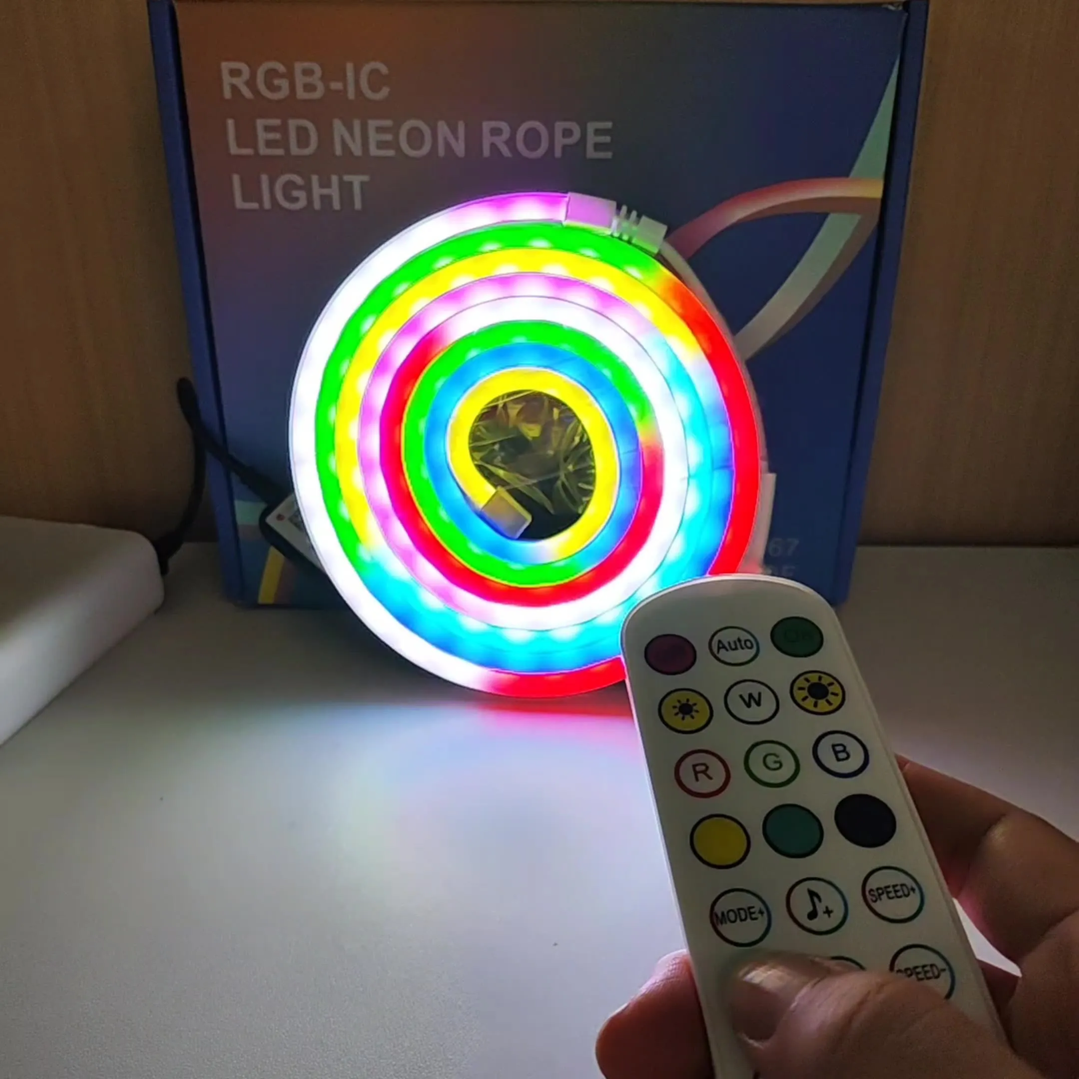 USB RGB Neon Light Strip Set – 5V Bluetooth APP Control, Silicone Waterproof Music-Activated Flowing Decorative LED Strip Lights