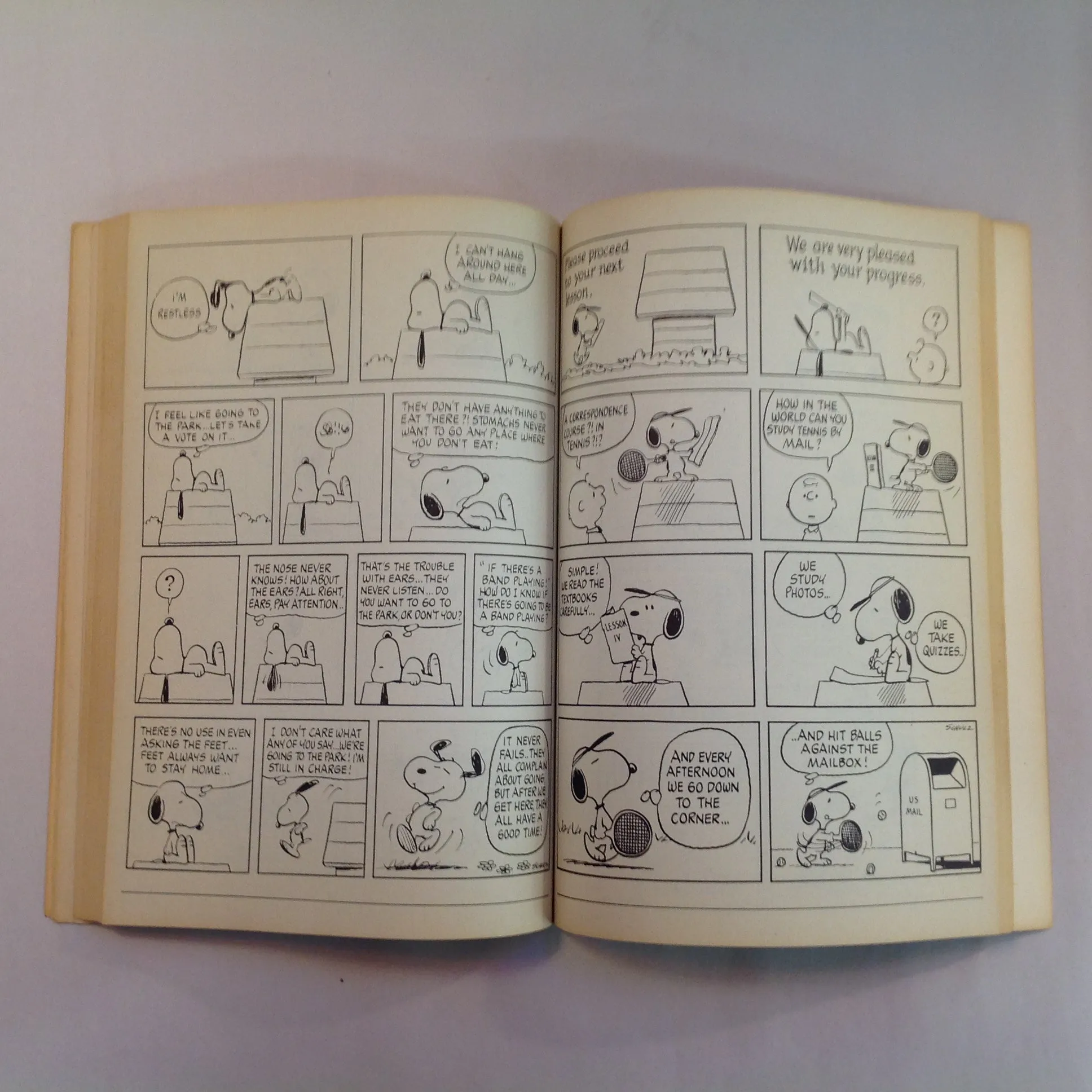 Vintage 1977 Trade Paperback Peanuts Parade: Summers Fly, Winters Walk Charles M. Schulz