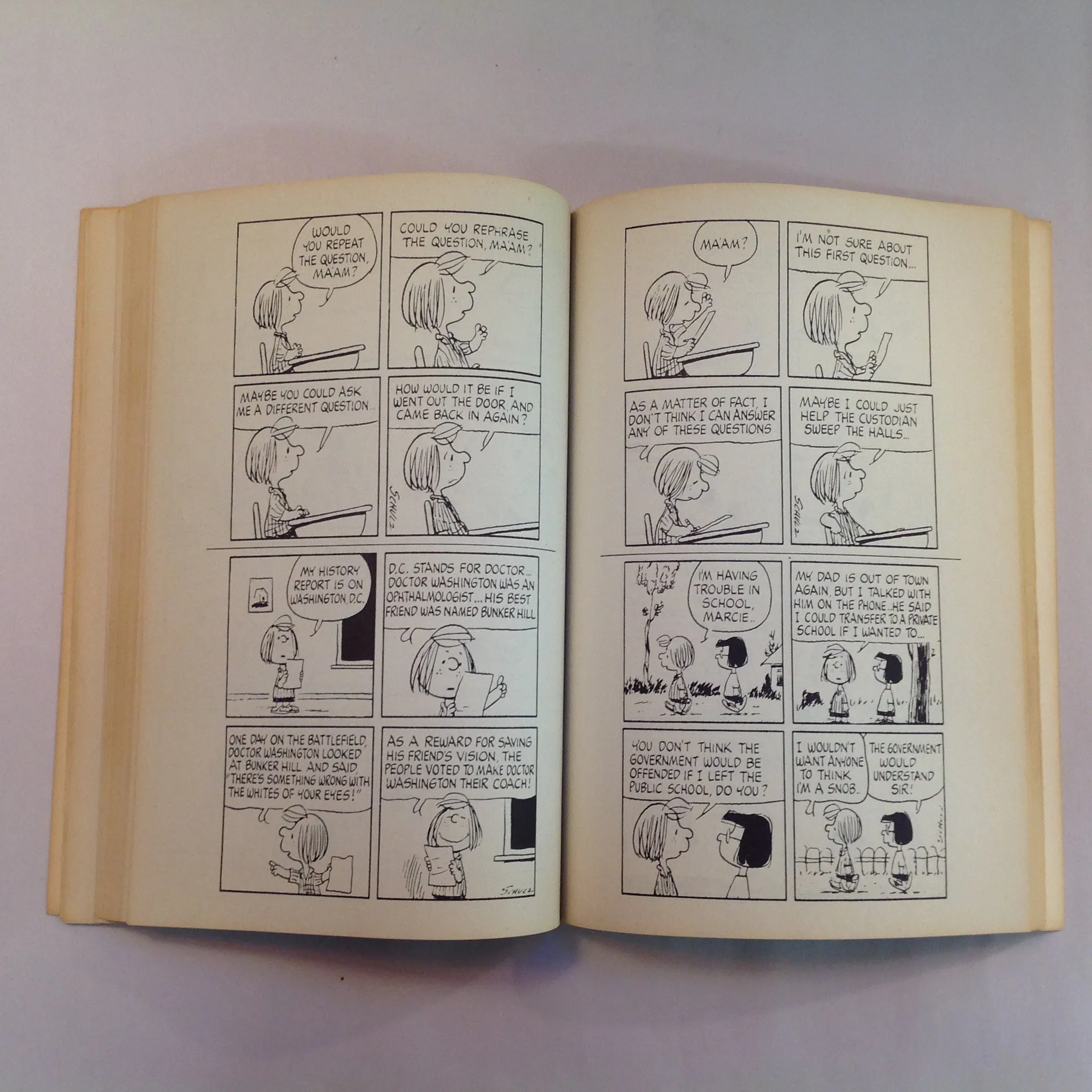 Vintage 1977 Trade Paperback Peanuts Parade: Summers Fly, Winters Walk Charles M. Schulz