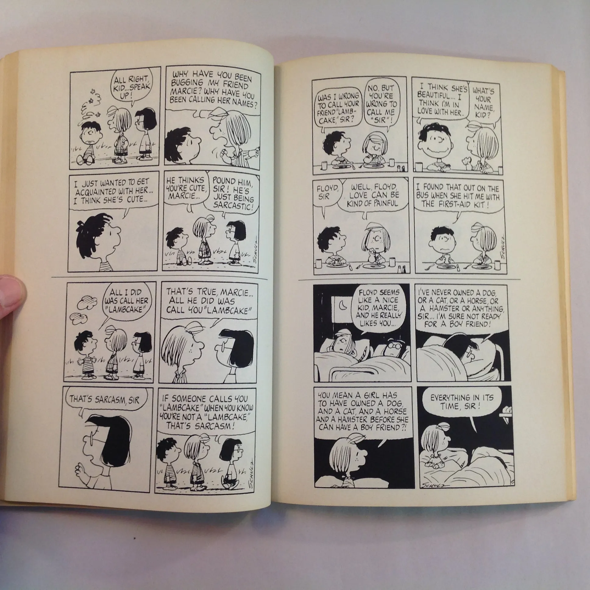 Vintage 1977 Trade Paperback Peanuts Parade: Summers Fly, Winters Walk Charles M. Schulz